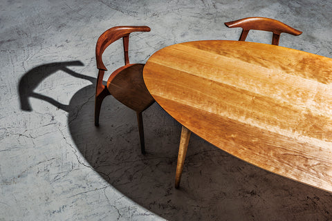 KOMA Oval Table