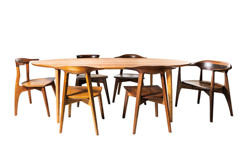 KOMA Oval Table